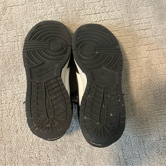 Nike dunk pandas, men’s size 9, good condition - Picture 4 of 9